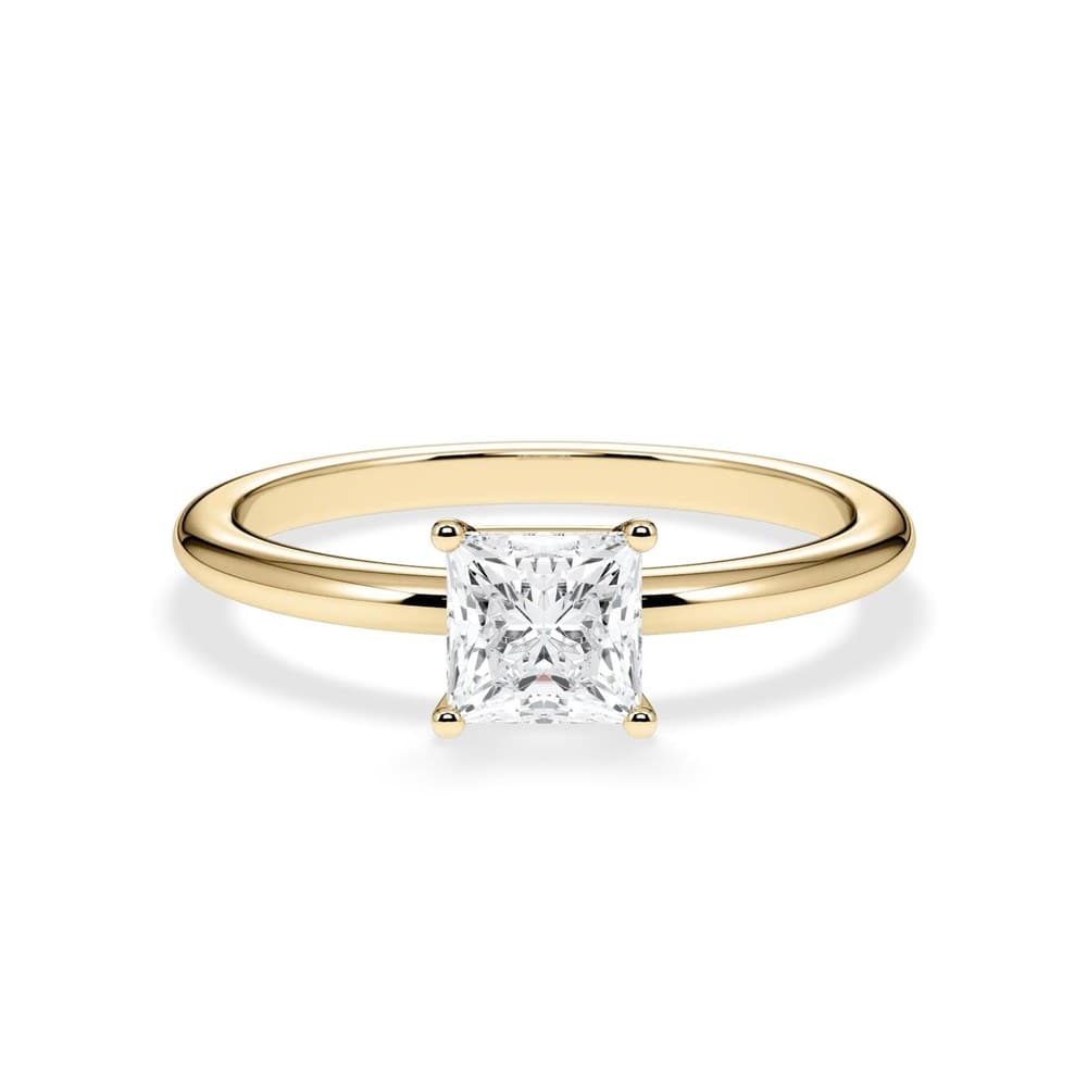 Verlobungsring mit Diamant im Schliff Princess